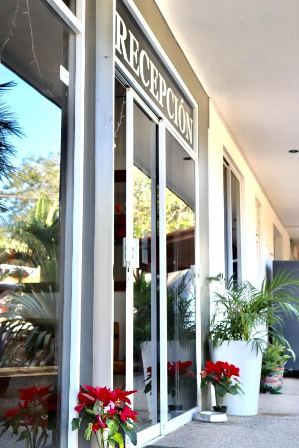 Hotel Samanu Sayulita Exterior photo